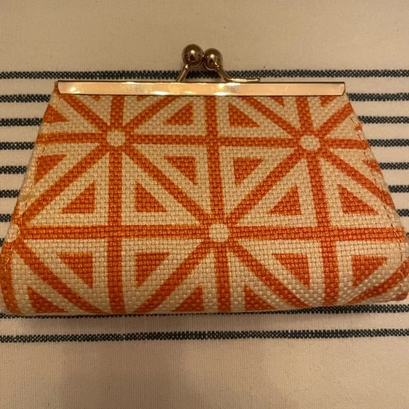 Spartina clutch 🧡 - Picture 2 of 3